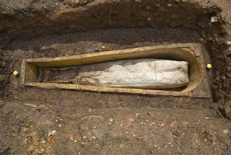 Elderly Mystery Woman Found Buried in Coffin Near Richard III - NBC News