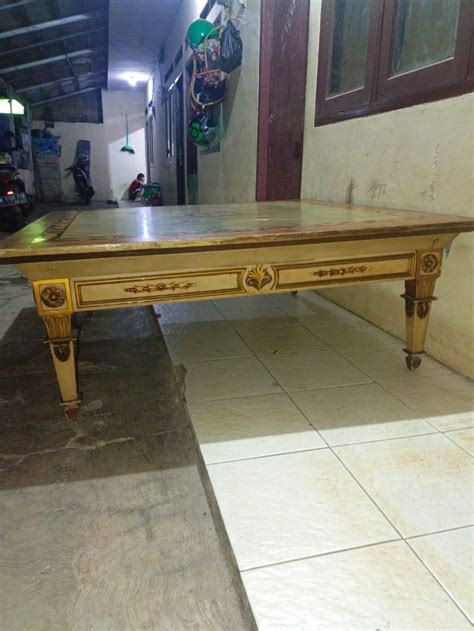 Davinci Coffee Table Antik Furnitur Di Carousell