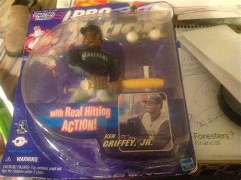 Rare Unopened Hasbro Starting Lineup Ken Griffey Jr Pro Action Baseball