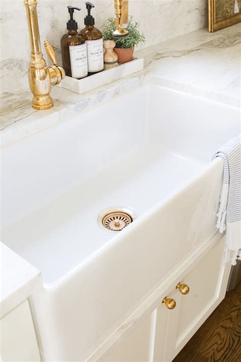 Fireclay Sink - Everything You Need to Know | Amelia Lawrence