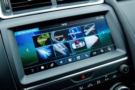 Jaguar E Pace InControl Touch Pro Apple CarPlay Android Auto