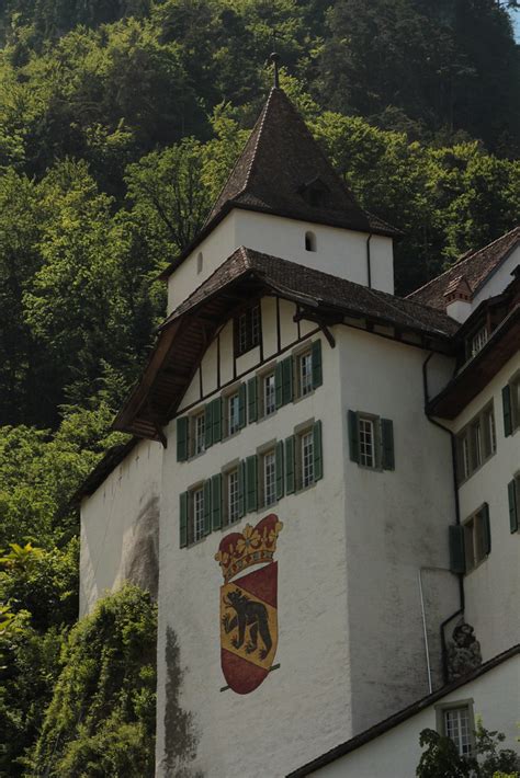 Schloss Wimmis Château Castle Burg Erbaut um 1100 Flickr