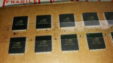 At S Au Microchip Mcu