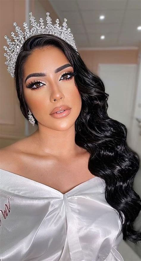 29 Glamorous Wedding Makeup Glam Look For Dark Hair Bride Glamorous Wedding Makeup Glam