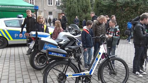 Punktum Tag Der Offenen T R Zum Zukunftstag Bei Der Polizei In Eisleben