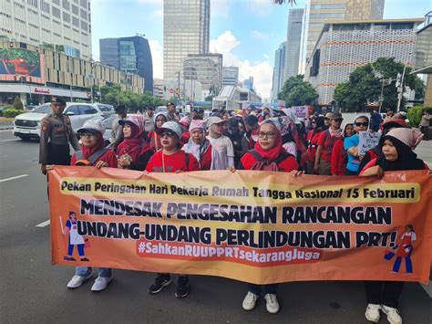 Hari Pekerja Rumah Tangga Nasional PRT Desak RUU PPRT Disahkan Laman