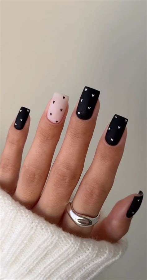 Captivating Valentines Day Nail Designs Matte Black Nails With Love