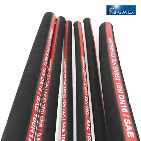 Sae R At Din En Sn High Pressure Hydraulic Rubber Hose China