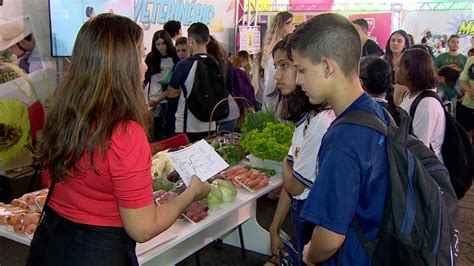 Feira De Profiss Es Apresenta As Carreiras Para Futuros Universit Rios