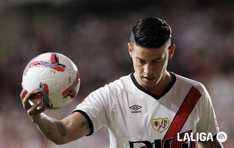 James Rodríguez chegou no verão ao Rayo Vallecano mas pode sair já em