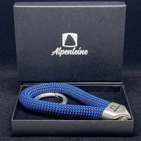 Keychain Tschingelhörner in schwarz und blau von Alpenleine