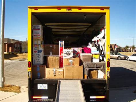 Moving Truck Tips: What You Need to Know | West Coast Self-Storage