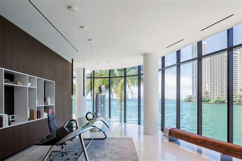 Aston Martin Residences Biscayne Blvd Way Miami Fl