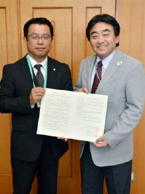 【写真・画像】基山町とセブンイレブン 見守り協定で安心を まちの話題 佐賀新聞ニュース 佐賀新聞