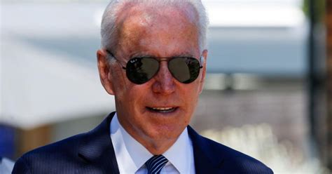 biden gifted putin custom pair   signature aviator sunnies