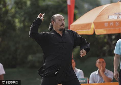 Kung Fu Meister Treten Im Shaolin Tempel Gegeneinander An China Org Cn