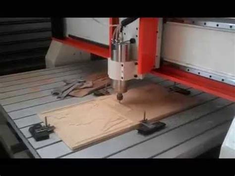 Machine De Gravure Sur Bois Cnc Router Youtube