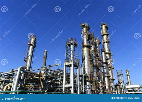 Olio E Industria Del Gas Centrale Petrolchimica Immagine Stock