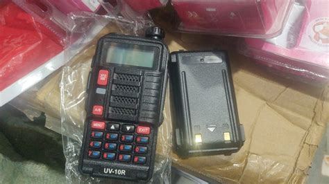 Upto Km License Free Walkie Talkie Baofeng Uv R Radio Walkies At Rs