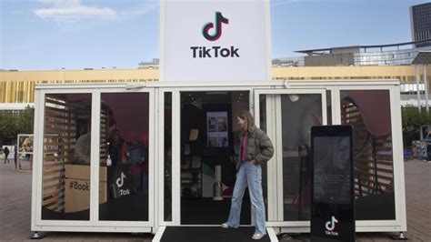 El Director Ejecutivo De Tiktok Se Reunirá Con Reguladores Europeos En