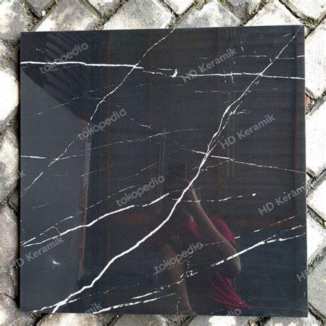 Jual GRANIT HITAM MOTIF URAT MURAH PRIME BACCARA BLACK 60X60 Kota