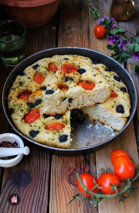 FOCACCIA BARESE SENZA PATATE I SAPORI DI CASA