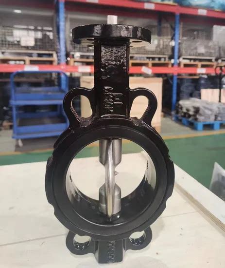 Wafer Type Butterfly Valve Cast Ductile Iron Body With Mannual