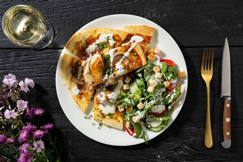 Bbq Chicken Pizzas Recipe Hellofresh