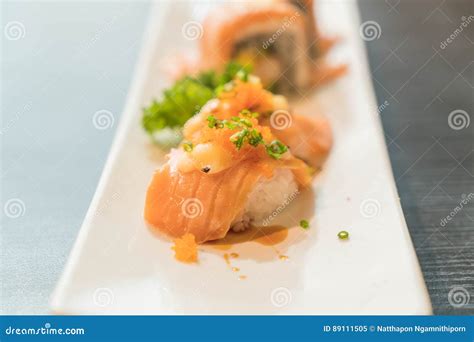 Salmon Burned Cheese Maki Stock Image Image Of Healthy 89111505