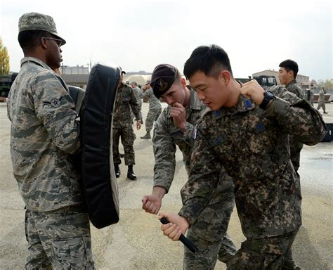 Newest Defenders Rokaf Team Up In Combat Readiness Course Osan Air