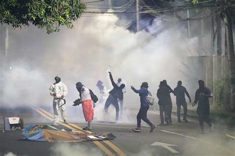 Miles De Migrantes Varados En Su Camino Hacia Estados Unidos Por Las