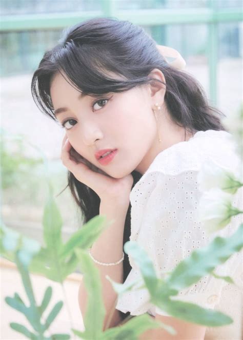 Jihyo Yes I Am Jihyo St Photobook Cr Njmsjmdct