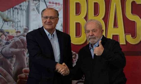 TSE aprova contas de Lula e Alckmin e abre caminho para diplomação