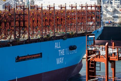 Maersk Unveils Worlds Biggest Methanol Powered Container Ship Moneyweb