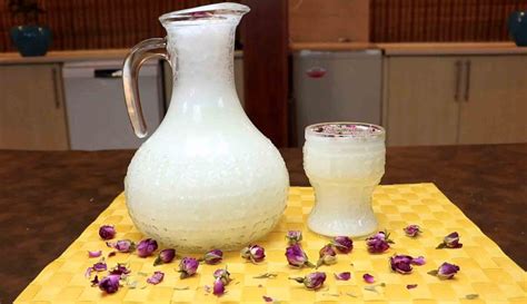 Persian Doogh Recipe + 5 Benefits of Iranian Yogurt Drink