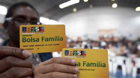 Bolsa Família cartão do Auxílio Brasil continua valendo