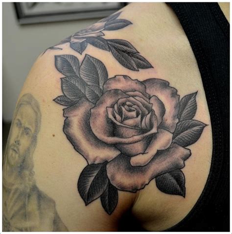 30 Great Rose Tattoo Tumblr Model Rambut