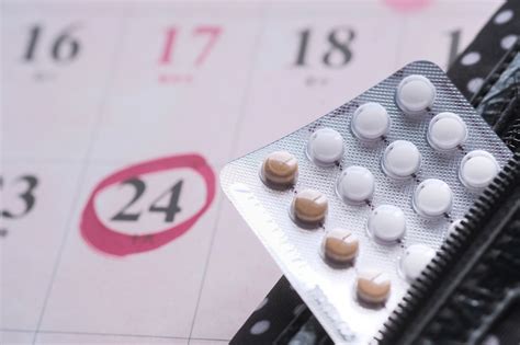 Choosing Birth Control How To Find The Right Contraceptive For You