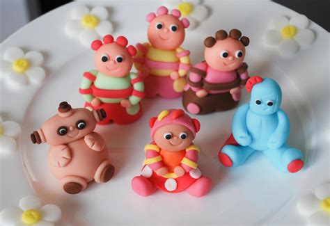 In The Night Garden Edible Cake Topper Set Iggle Piggle Upsy Daisy