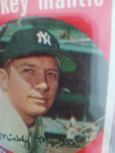 1959 TOPPS MICKEY MANTLE 10 STUNNING TREASURE PSA NM 7 RARE