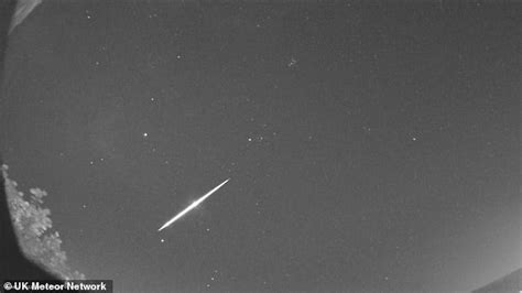 Look Up For Halloween Fireballs Tonight In The Taurid Meteor Shower