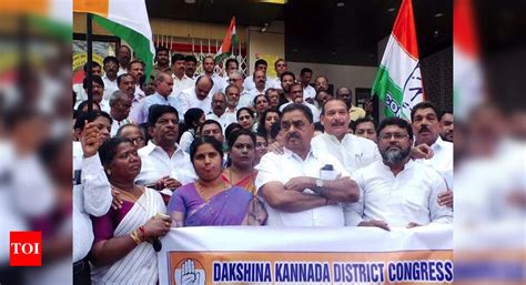 Gandhiji Assassination: Mangaluru: Khader condemns renactment of Gandhi ...