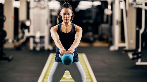 7 Best Kettlebell Ab Exercises For Strengthening Your Core Muscles Tom S Guide