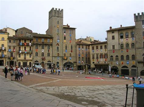 Piazza Grande Arezzo Centraal Plein Met Torens En Loggia