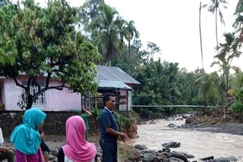 50 KK Mengungsi Akibat Bencana Banjir Di Pasaman Sumatera Barat GenPI Co