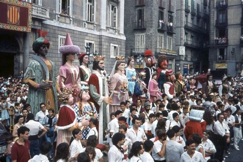 Cerquen colles geganteres per fer una trobada multitudinària de