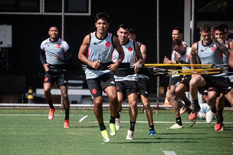 Vasco Posta Fotos Do Treino Desta Feira No Ct Moacyr Barbosa Confira