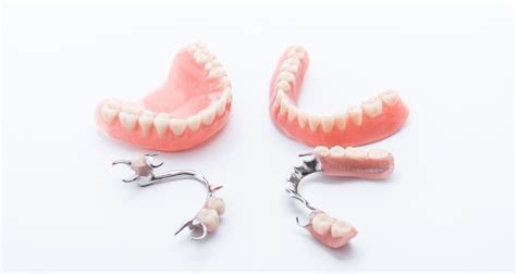 Chrome dentures vs. Acrylic dentures - Smiles and More