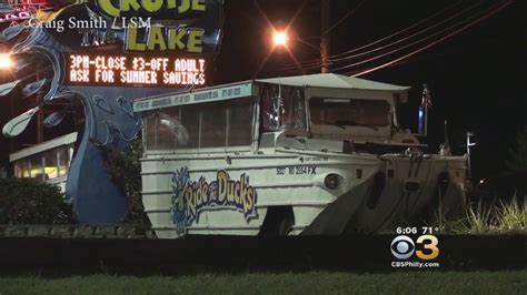 Cbs News At Least Dead After Duck Boat Packed With Tourists