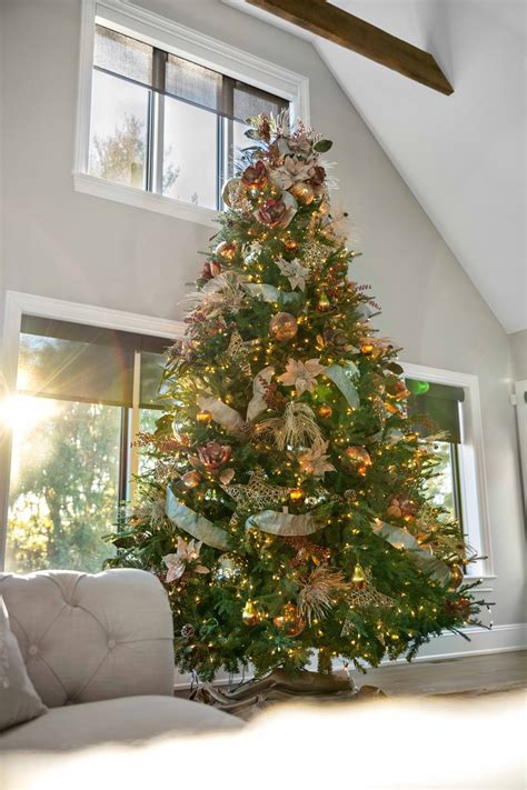 Holiday Decorations When Selling Your Home: What You Need to Know — OM ...